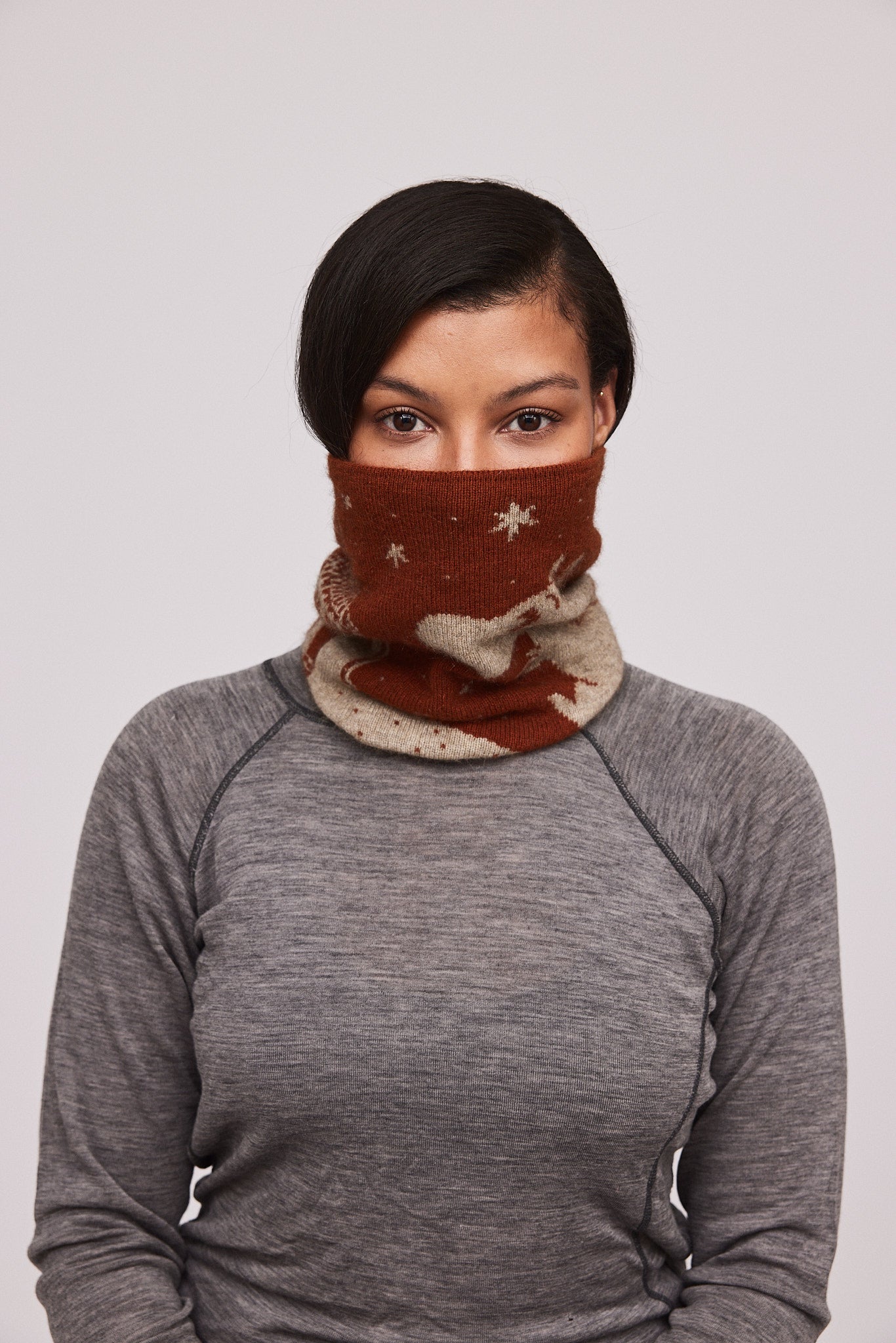 Moomintroll Neck Gaiter (Rust)