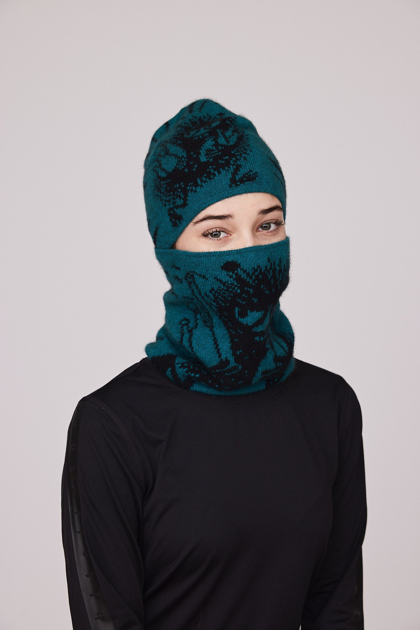 Stinky Neck Gaiter (Turquoise)